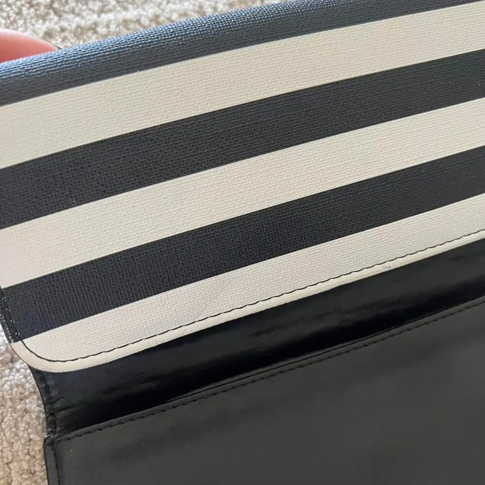 kut from the kloth wallet